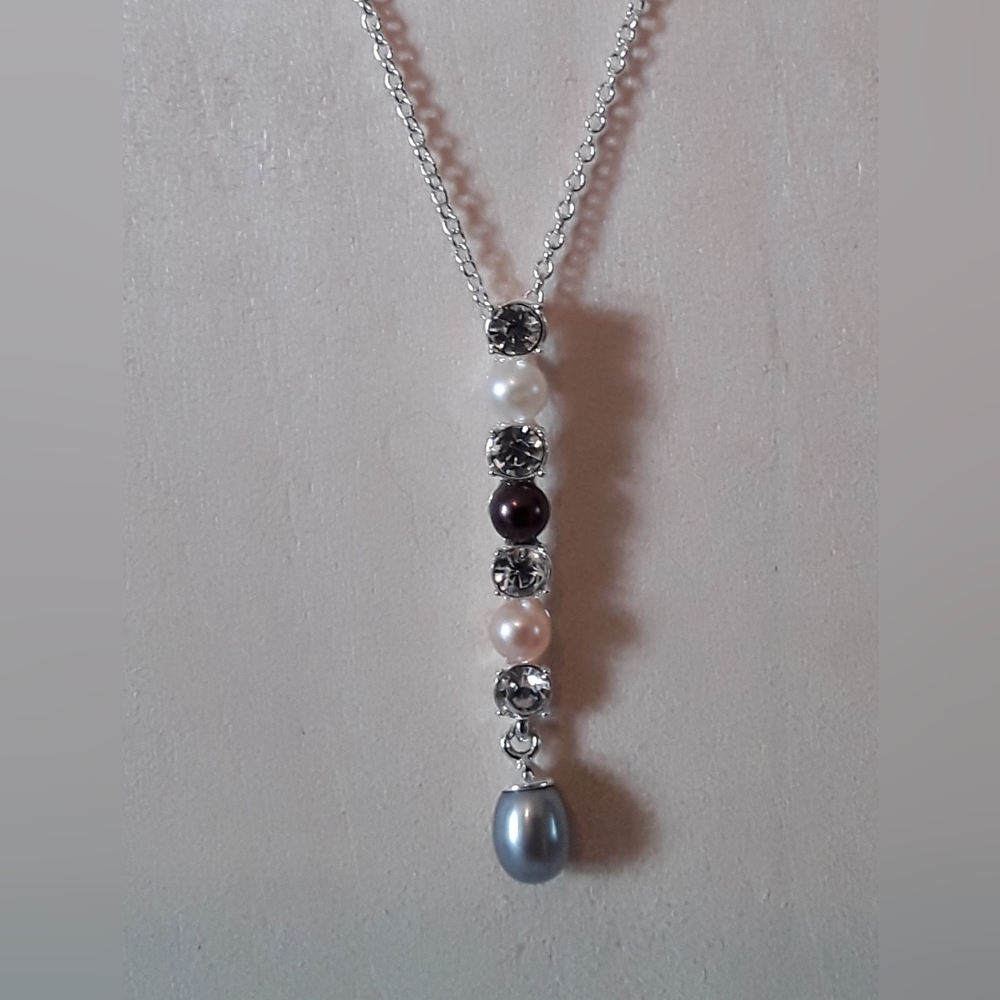 Nataliya V. Collister/925 sterling silver/tear drop pearl necklace/16in+4in.ext.